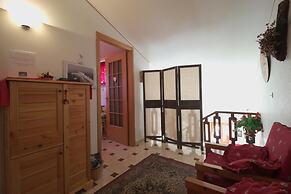 Magma Guest House