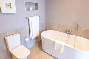 Boardwalk Lodge - B&B