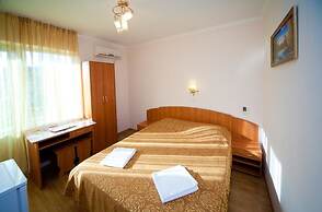 Lera Guest House