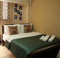 Hotel The First