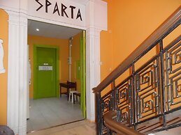 Zeus Hostel