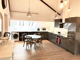 Millstream Mews