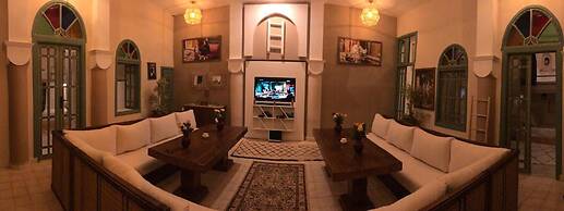 Bed Square - Hostel