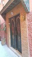Bed Square - Hostel