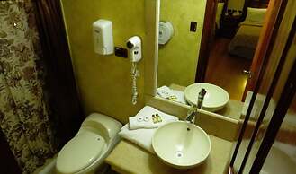 Hotel Ruinas Resort