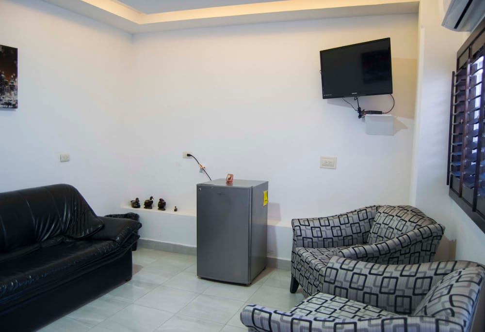 Hotel Onix Suites