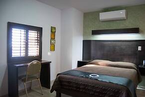 Hotel Onix Suites