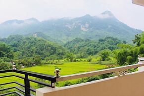Ba Be Legend Hotel