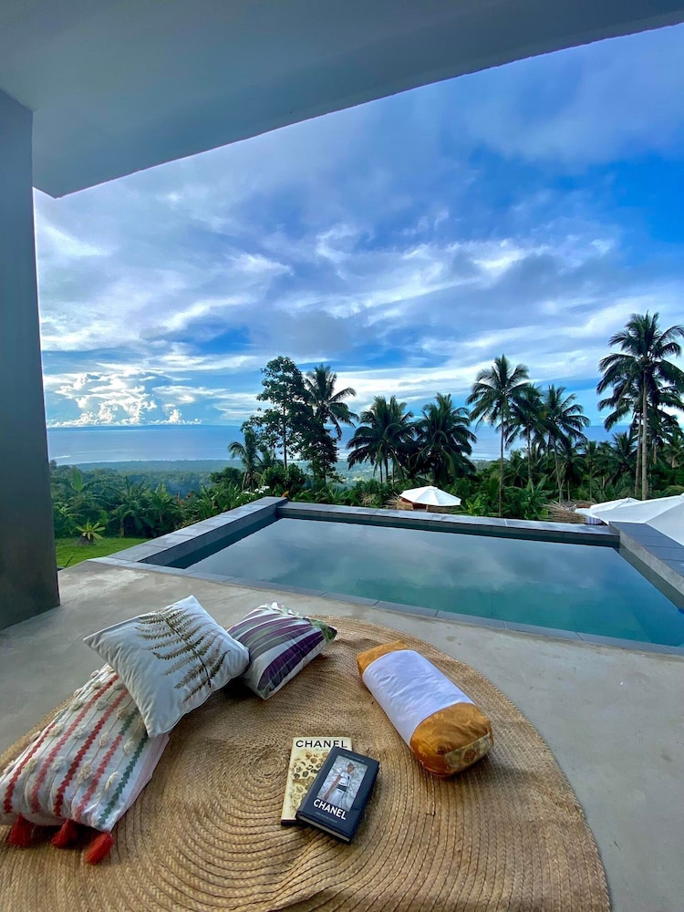 Bintana Sa Paraiso Binunsaran