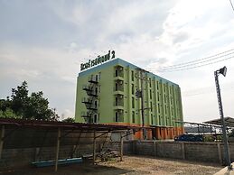 River Residence 2