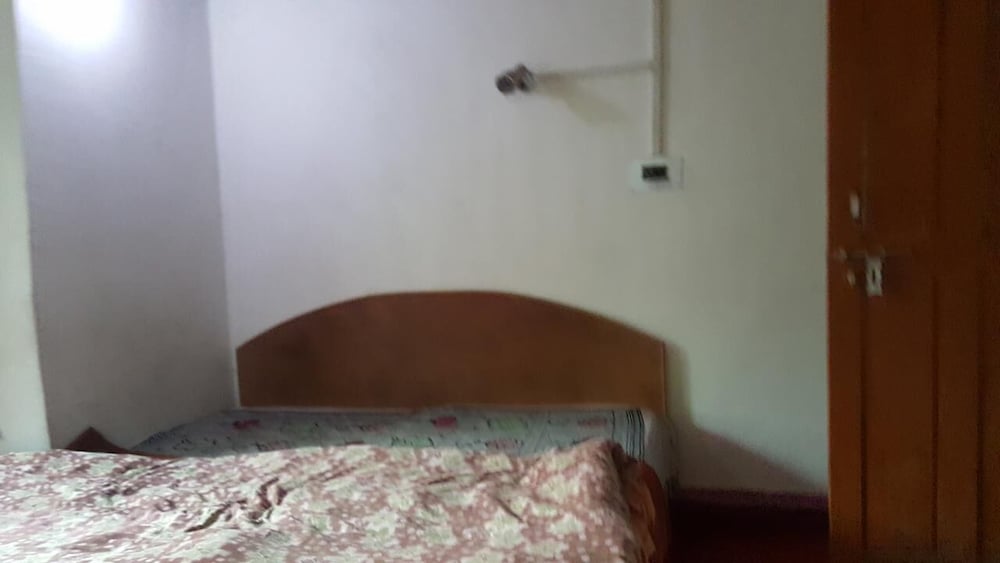 Rising Moon Guest House