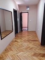 Grande House