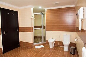 Crossroads Hotel Blantyre