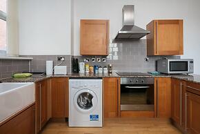 Apartment 33