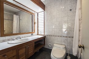 Lima Fabulous  House 5br sleep8 Next Mall