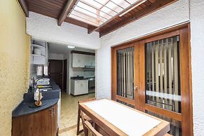 Lima Fabulous  House 5br sleep8 Next Mall