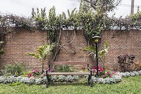 Lima Fabulous  House 5br sleep8 Next Mall