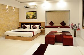 Ambay Villa