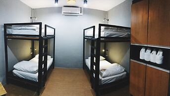 Bedbox Vientiane Hostel