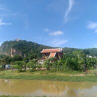 Family Batcave Homestay - Hostel