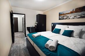 Hotel Crystal