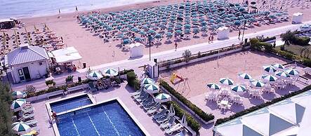 Hotel MaxiHeron