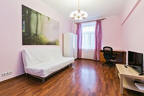 Apartment Nice Mayakovskaya