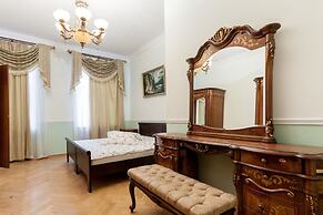 Apartment Nice Novoslobodskaya