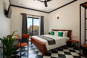 Noni Tree Hostel