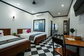 Noni Tree Hostel