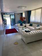 Suya Hotel