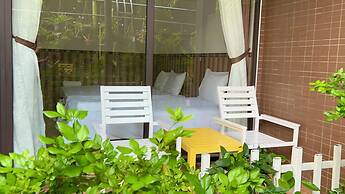 Canary Bungalow
