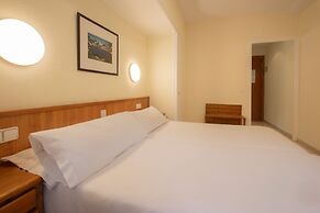 Hotel Oros by Nexta