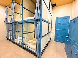 Sleepy Station - Hostel