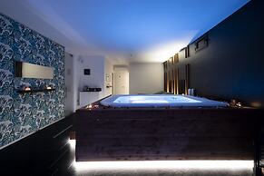 Alkamuri Posh Hotel & Spa