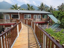 Dulan Red House