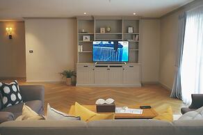 THEA Private Suites by TH District