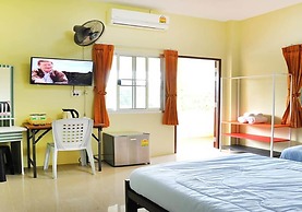 Akantuka Homestay