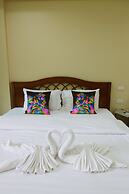 Akantuka Homestay