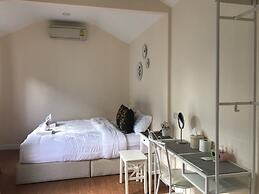 Akantuka Homestay