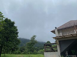 Akantuka Homestay