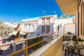 Polyxenia Suites