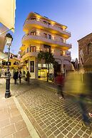 Polyxenia Suites