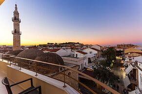 Polyxenia Suites