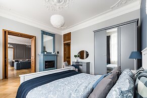 Hermitage Apartment 180m2