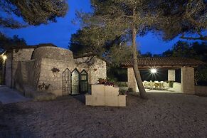Trullo in the Wood