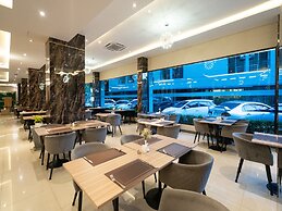 Patong Bay Residence