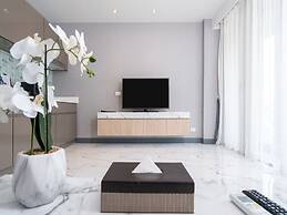 Patong Bay Residence