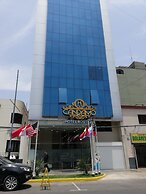 Hotel Candamo