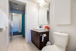Aaira Suites at 65 Bremner Blvd